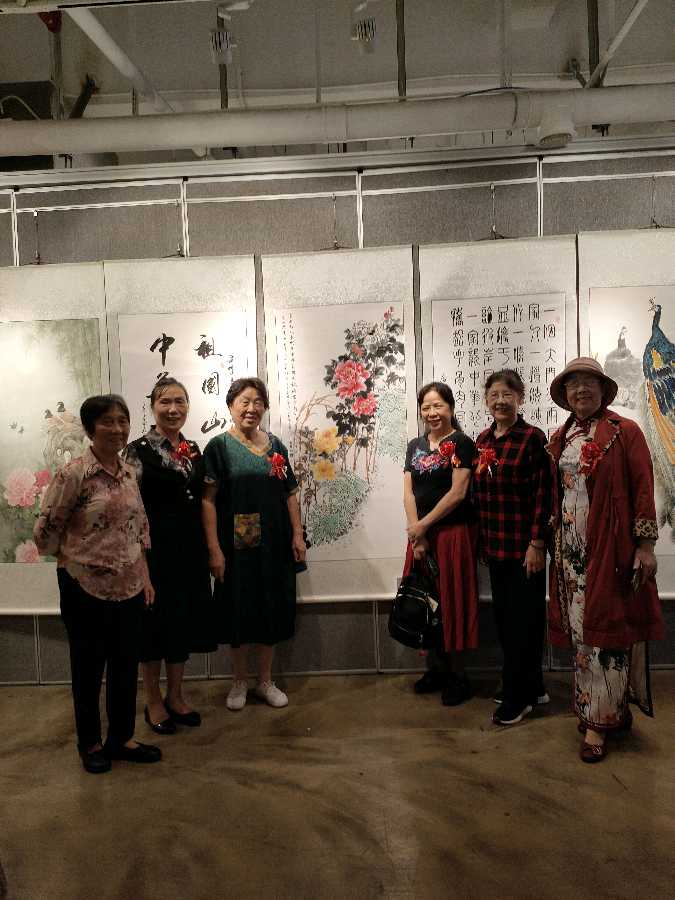 最美夕阳红 映照金秋月∥桂林市2024年重阳节老年书画作品展在市中心书城隆重开幕∥中国桂林都市漓江诗书画社微刊总（第208期）∥书法江湖网展总（第1期）（图133）