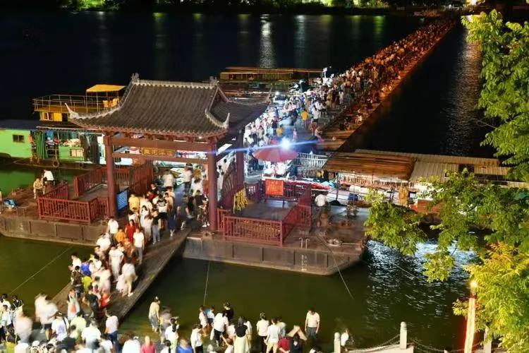 七律·咏赣州古浮桥（文/邱国政）……莲叶之珠文学社（图9）