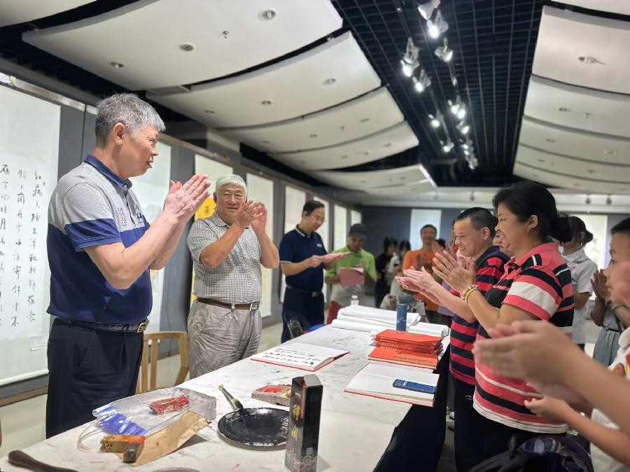 “翰墨丹青颂中华六运志愿驿站专场”活动在越秀区文化馆成功举办（图2）