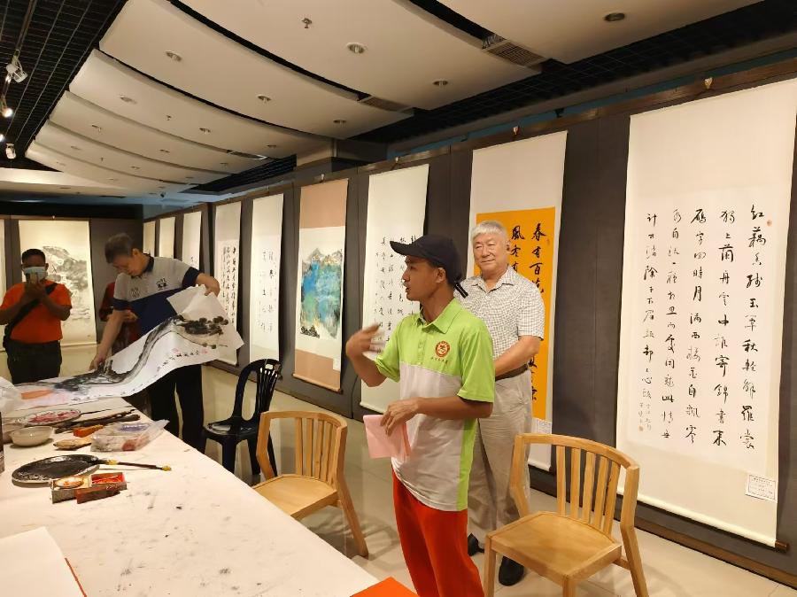 “翰墨丹青颂中华六运志愿驿站专场”活动在越秀区文化馆成功举办（图4）