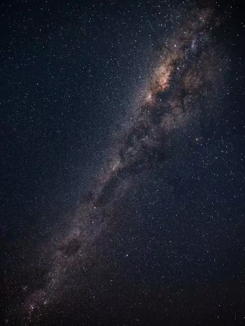 谒金门·星天夜望（文/许碧霞）……莲叶之珠文学社