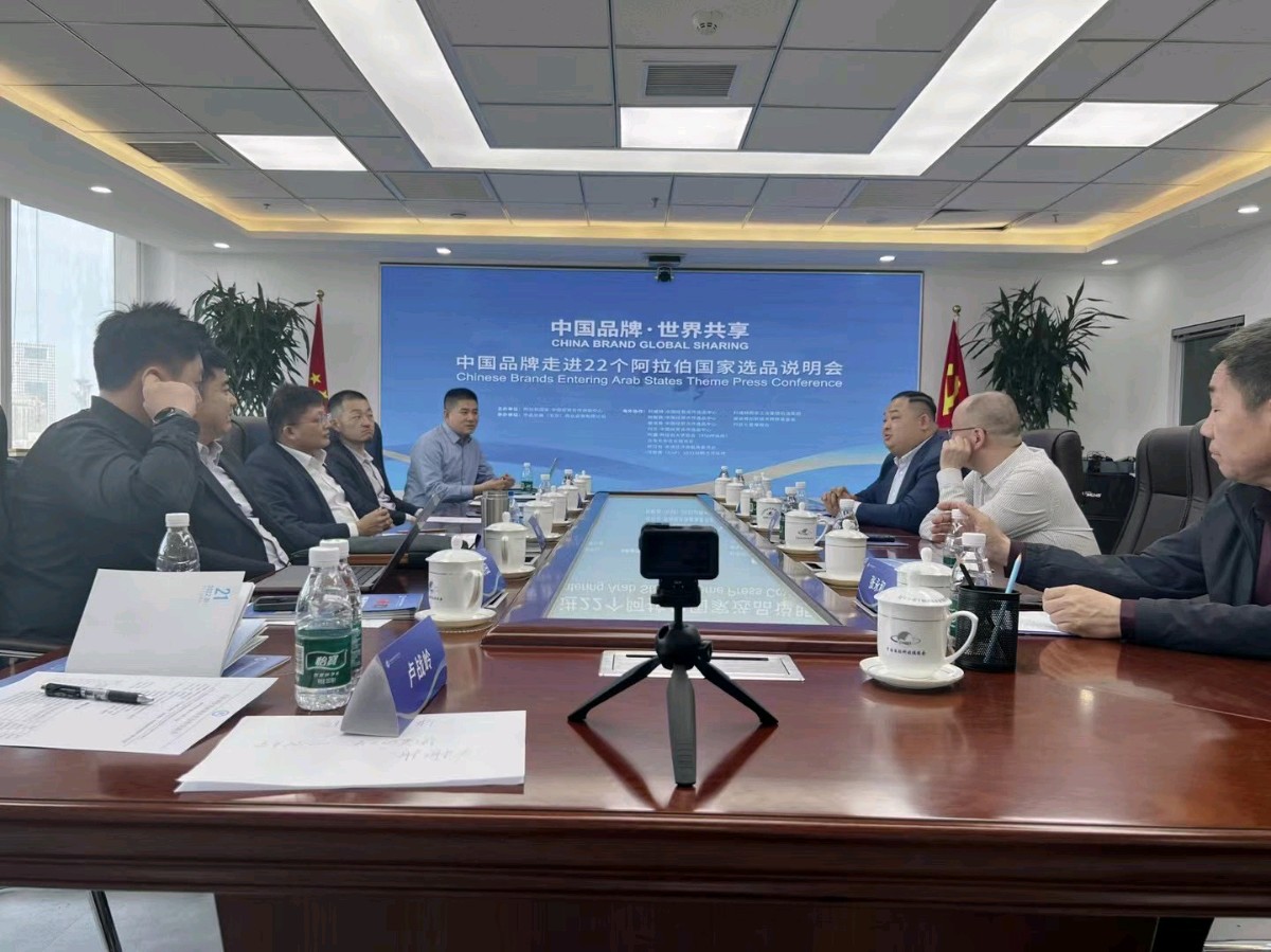 程佳:企业家的拥军爱警情怀（图2）