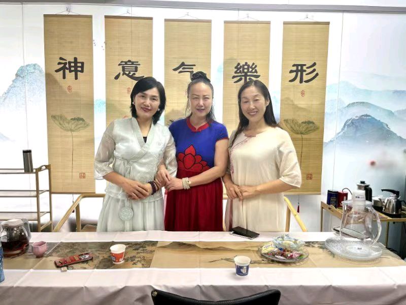 健康美丽的天使——太极心舞非物质文化遗产传承人——迟曼‖作者：韩瑛（长流水）（图8）