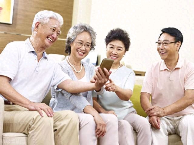 聆听 ‖ 合诵《枫叶🍁红金秋》作者/雷金钟（图4）