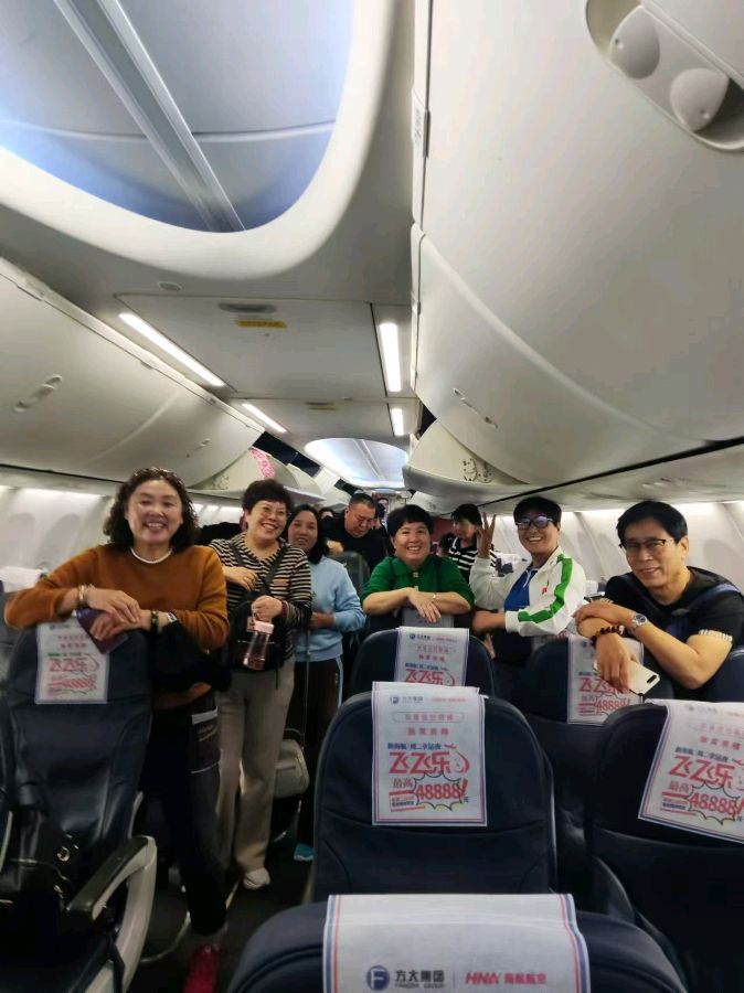【名家风采】（随笔）外二首//文:风华依旧//《诗收获》征稿……（图6）