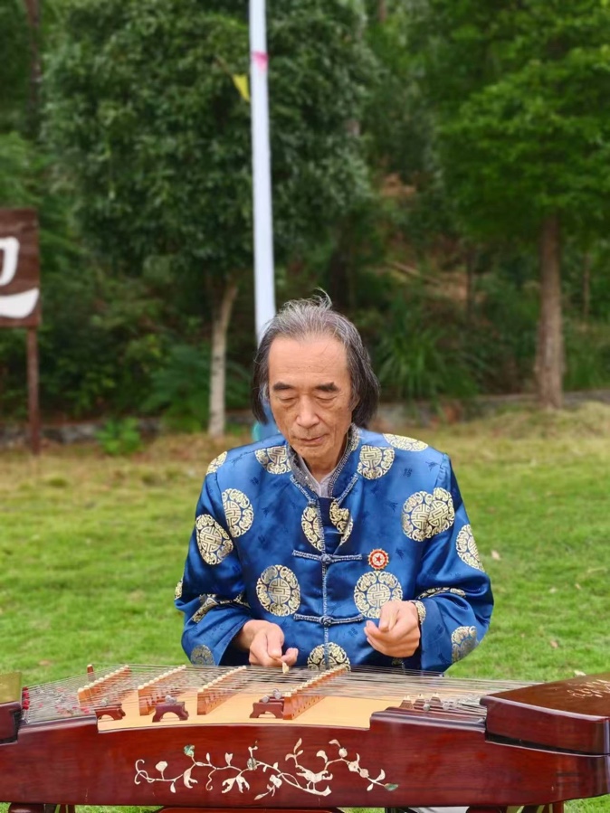王界明||访中阳白鹭山庄（诗三首）个人专辑第80期_京津沪头条（图25）