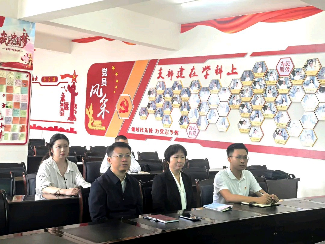 【允美教育集团】督导安全固防线，责任落实稳护校——西双版纳州委常委、州委秘书长一行到我校开展校园安全走访调研（图4）