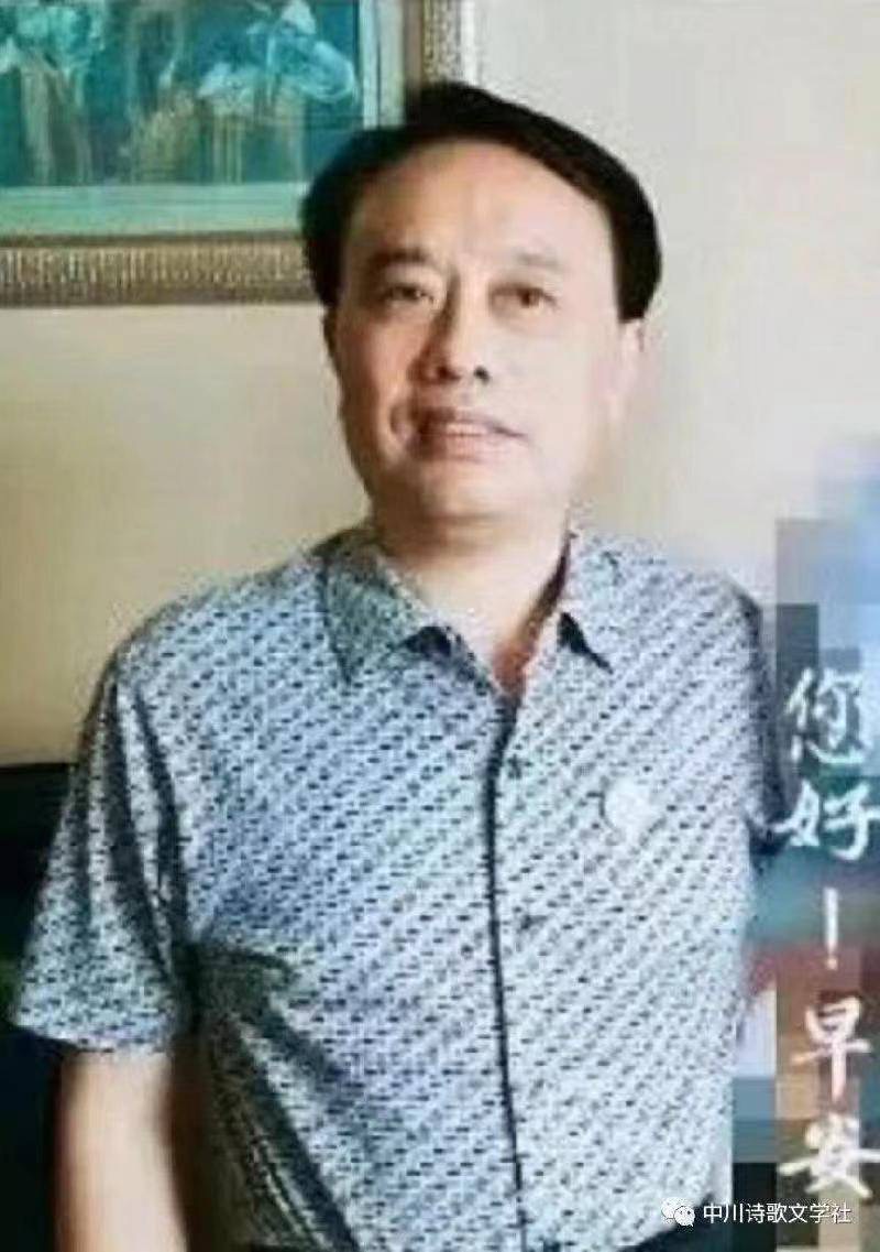 走在秋天的小路上：作者||骆驼草-朗诵||自励｜海外头条（图6）