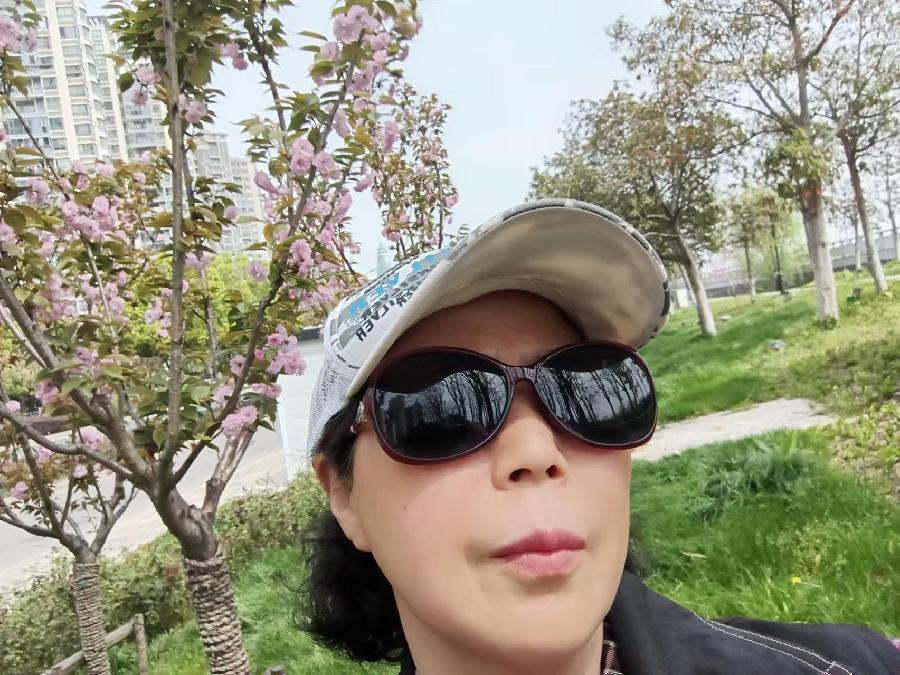 寻一枚秋词 温暖过冬：作者|| 山清水秀-朗诵||伊月儿｜海外头条（图6）