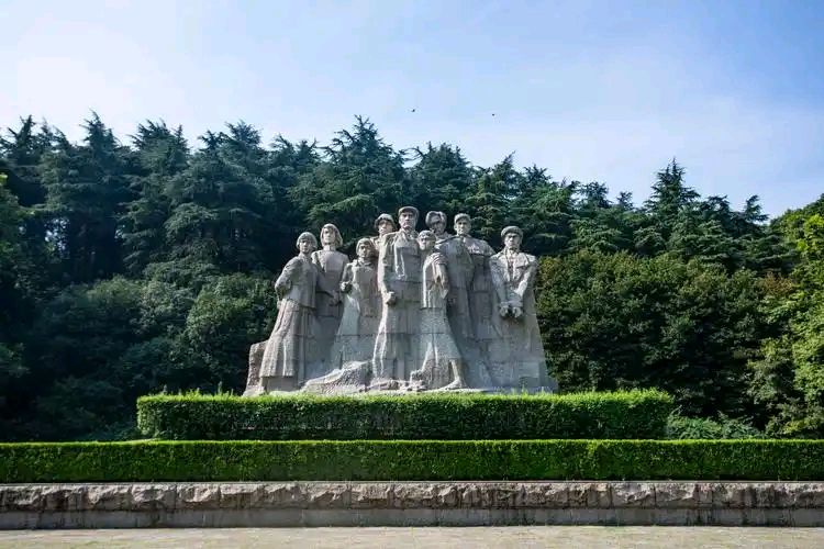 雨花台烈士陵园游记～文||唐典典（图13）