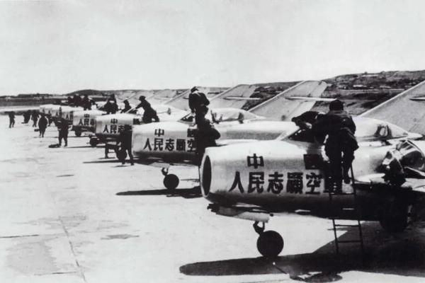 《人民空军成立始末》文稿整理:强军/陕西宝鸡(图2)