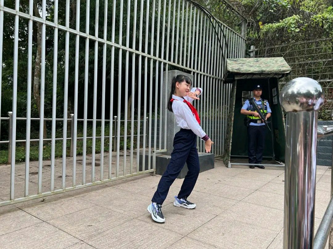 【允美教育集团】西双版纳州允景洪小学 “红领巾爱祖国——共守祖国疆土 共建美好家园”行走的思政课第四期活动(图26)