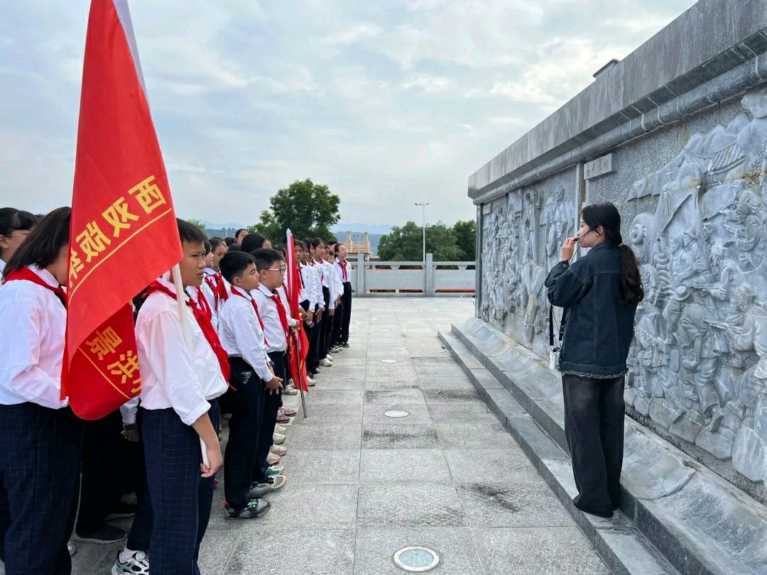 【允美教育集团】西双版纳州允景洪小学 “红领巾爱祖国——共守祖国疆土 共建美好家园”行走的思政课第四期活动(图57)