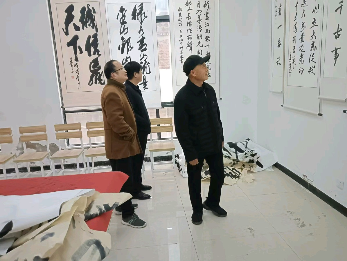 【中國新聞詩雯】墨香四溢，晚晴璀璨~~~~光武镇老年协会书画社以书画会友传佳话（图5）