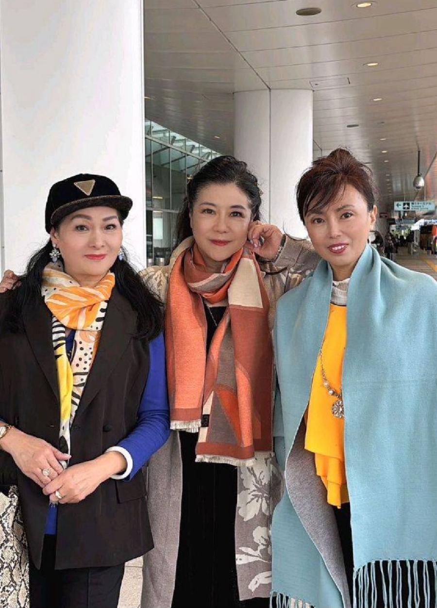 潘幽燕和静月晴美和诗｜海外头条（图5）