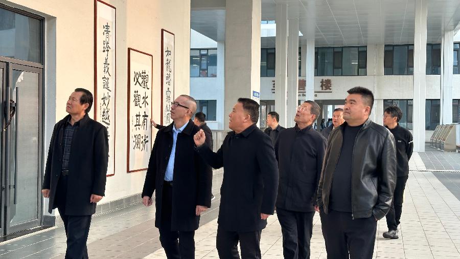 仲崇波：把自己活成一棵树（图2）