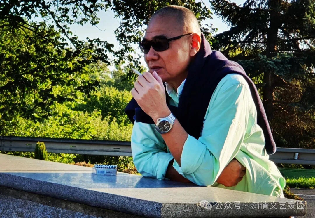 时空交错命运交织的情感画卷——浅析阿航中篇小说《里斯本晚餐》的独特魅力