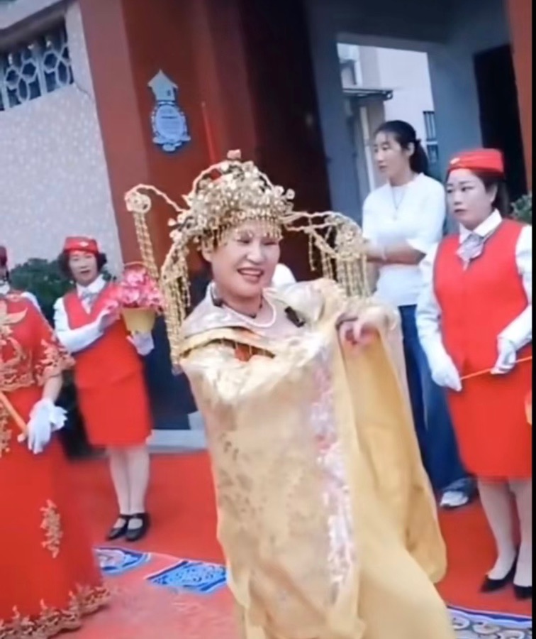 岁月如歌，作者文颦儿（图2）