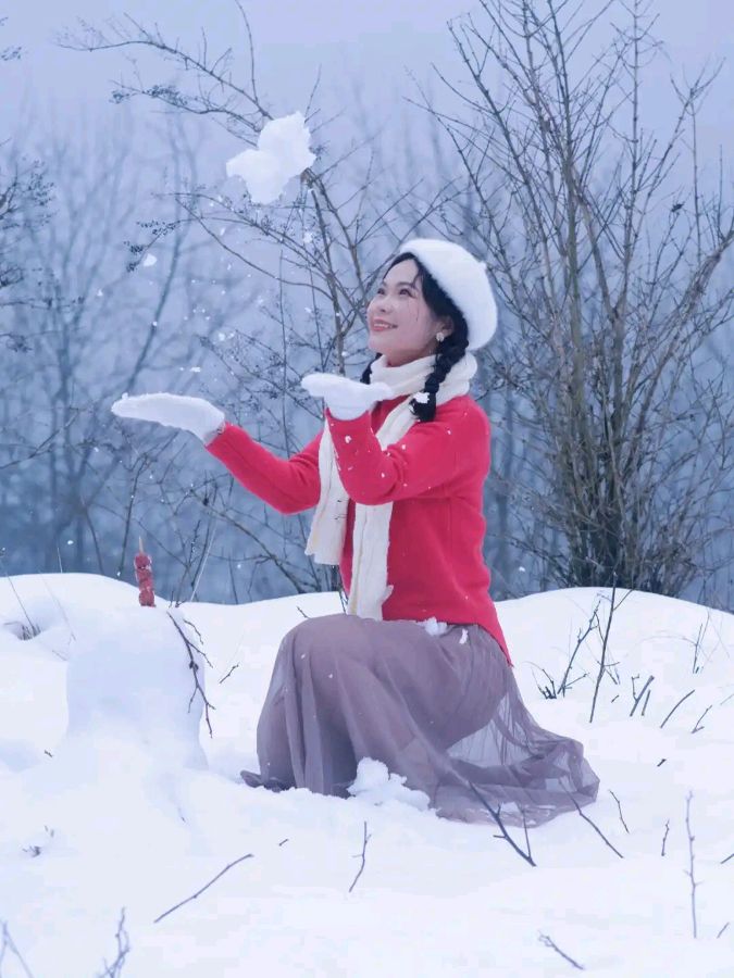 《有了雪花，冬日也玲珑》作者:田渝溆【诵读:知语】【桃源国际诗歌文化传媒】用声音传递温暖以诵读致敬人生♬（图9）