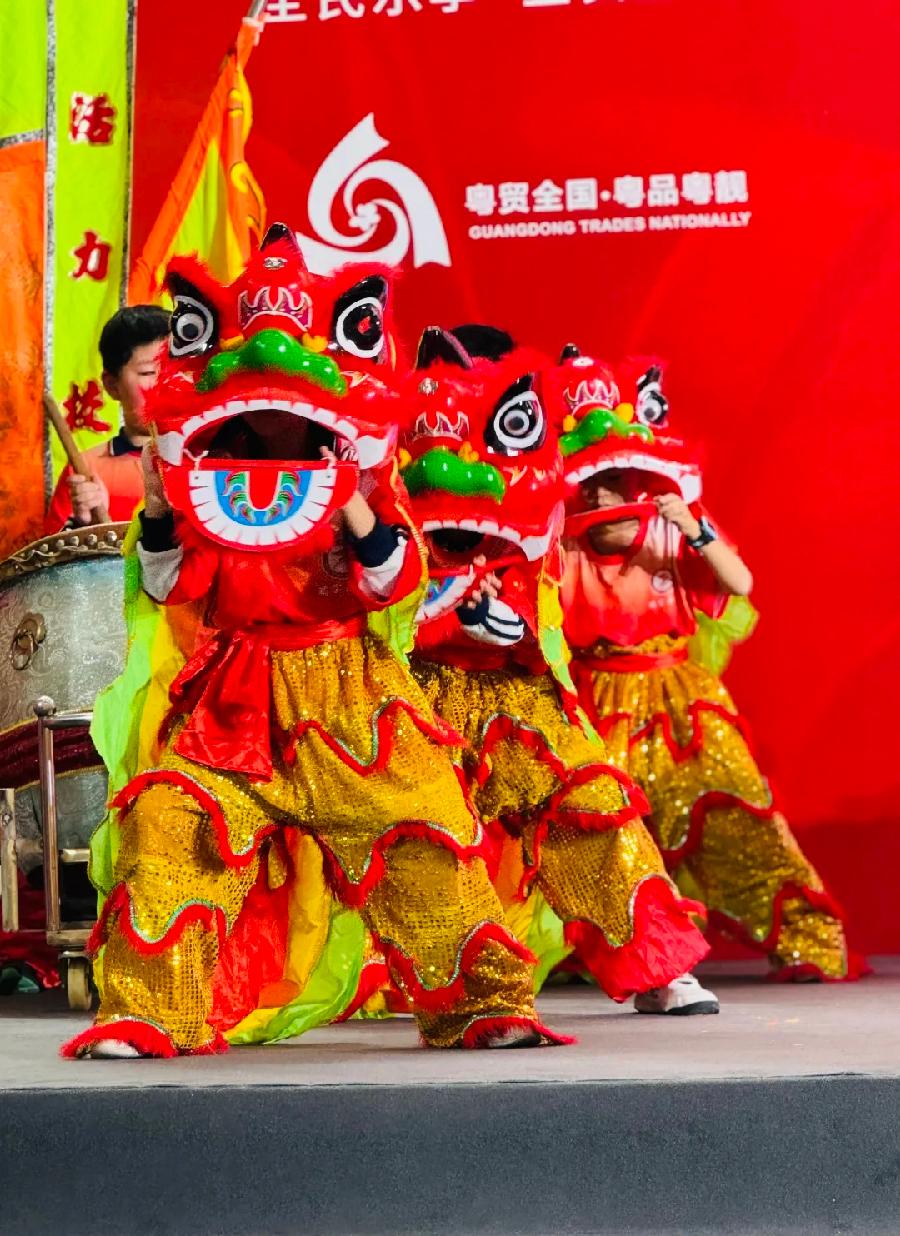 传承中华文化 建立醒狮素质教育（图7）