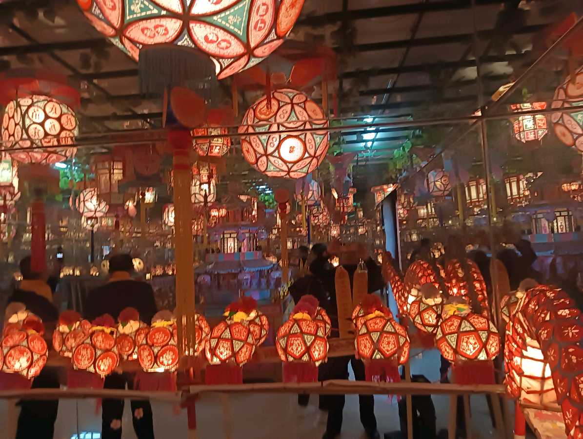 七律-观花桥龙灯展馆～诗||雅轩琴韵（图15）