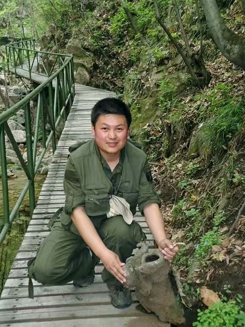 《传世孤本•中国诗书画名家佳作选》：山西诗人冯永前入选作品展（图2）
