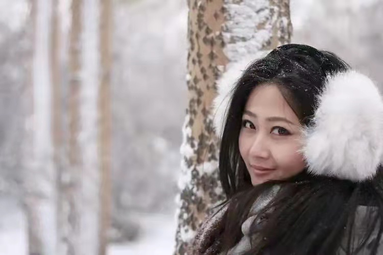 汪志成：《雪恋》朗诵：琪琪~海外头条（图8）