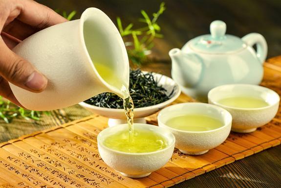 七律·回乡有感(藏头:风流人物还看今朝) 作者/卓顺贵（图6）