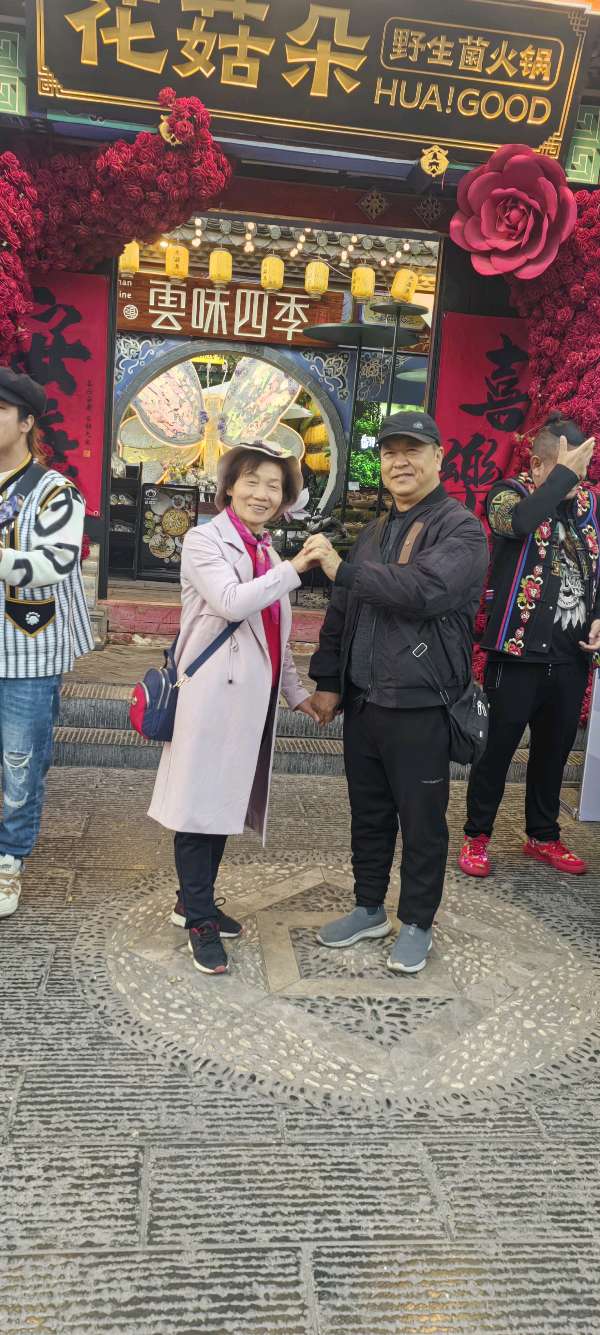 丞恩旅居1号基地部分嘉宾大理丽江昆明六日游纪实之三：昆明斗南花卉及官渡老街一瞥（图4）