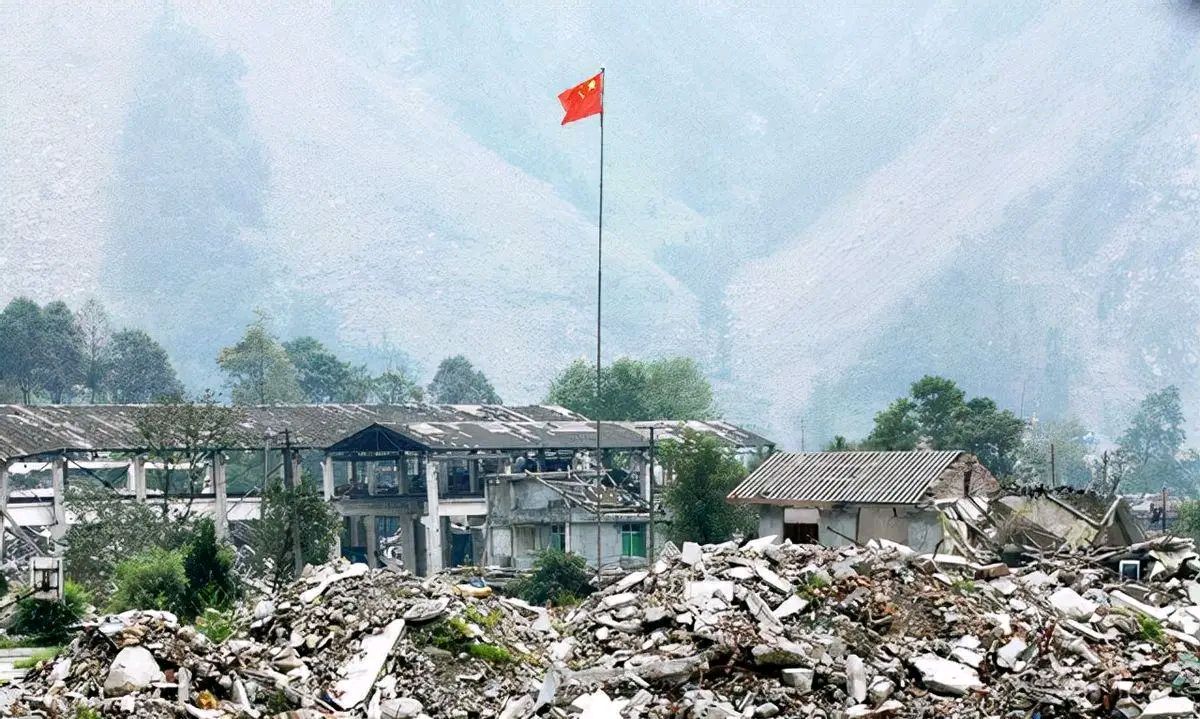 聆听 ‖ 李士光朗诵《唐山、唐山》作者/雷金钟（图8）