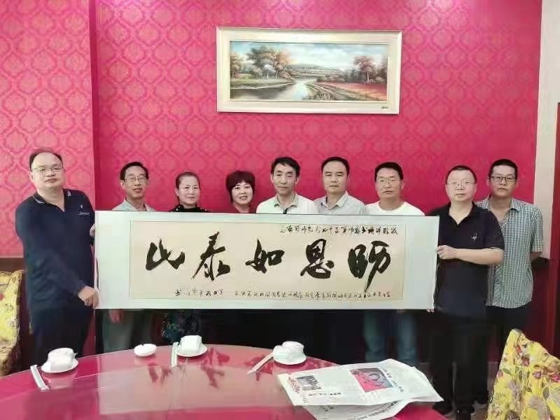 黄赞高：伊月儿朗诵《感恩今生有您》海外头条（图9）