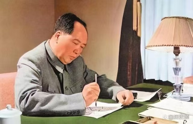 【名家诗坛】山抹微云：黑天鹅朗诵《缅怀伟人毛泽东（词三阕）》海外头条（图8）