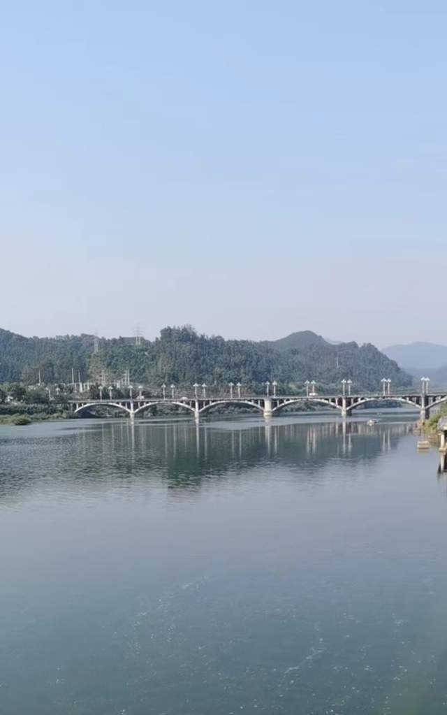 风吟浅浓：《沉沦之河》海外头条（图5）