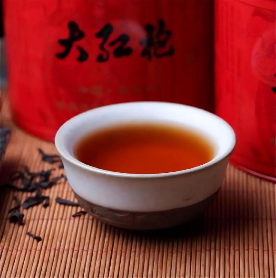 郑剑：《大红袍》海外头条（图5）