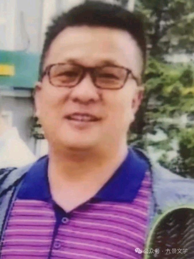 《许峰诗歌研究院》优秀诗人北顾先生诗歌欣赏《流浪的人在外想念你》（外一首）【总第341期】（图4）
