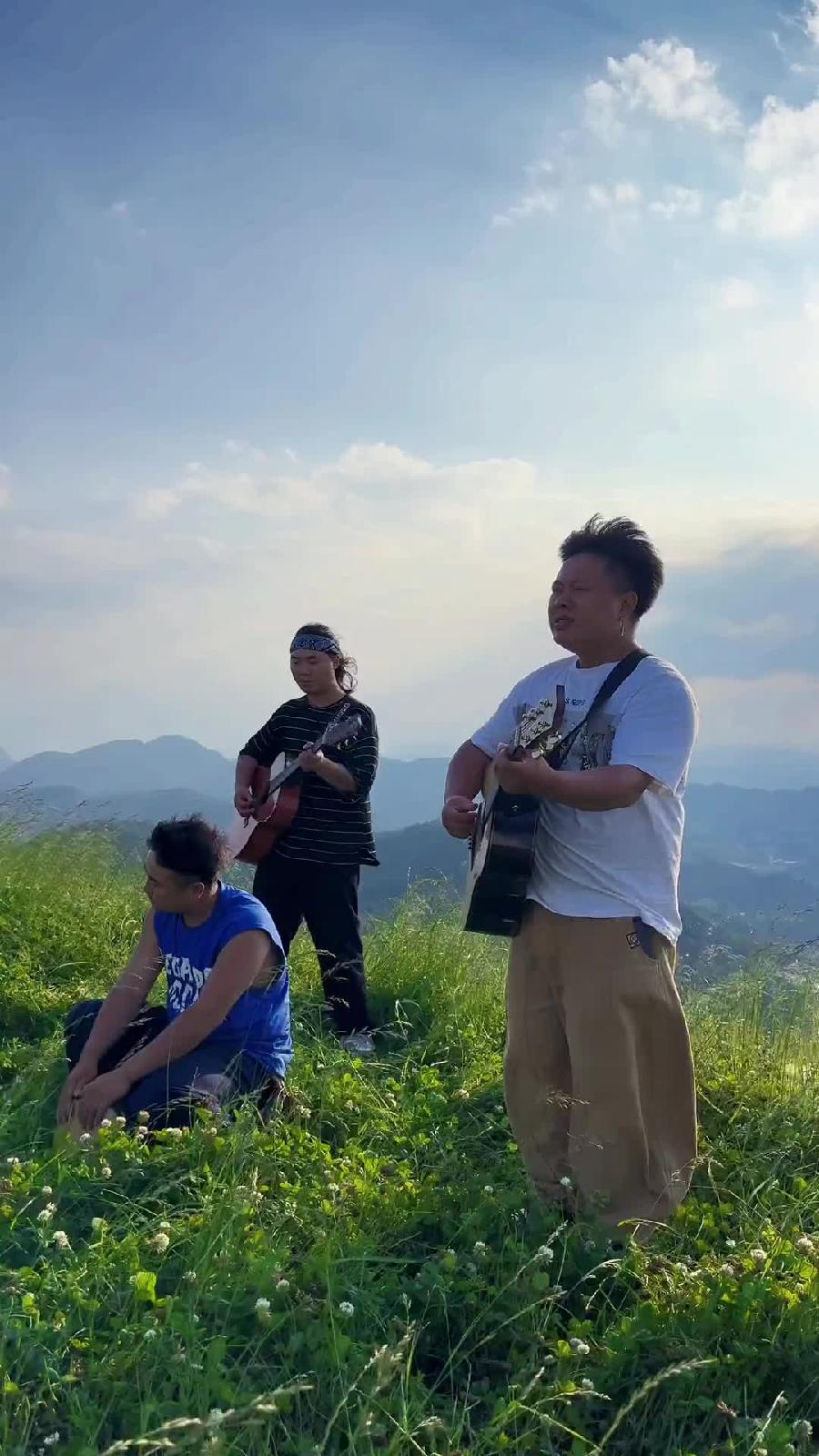 【新山东文学社】《岁月留痕》作者/陈传贞 主播/竹韵丽影(图6)