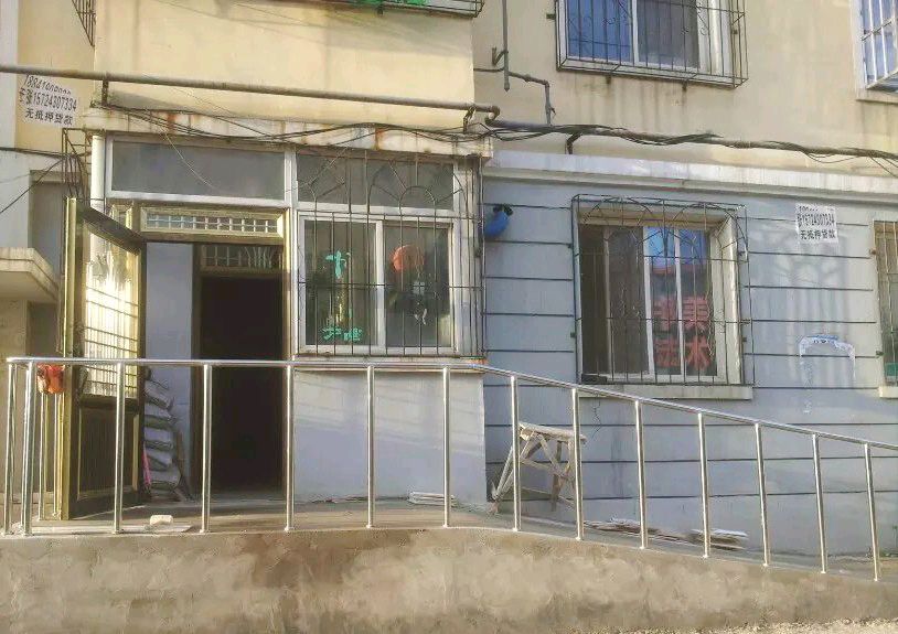 七律再赞无障碍工程