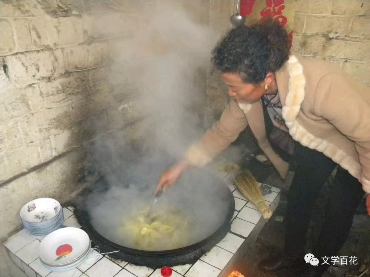 第一次吃这种饺子/作者：王夫（图5）