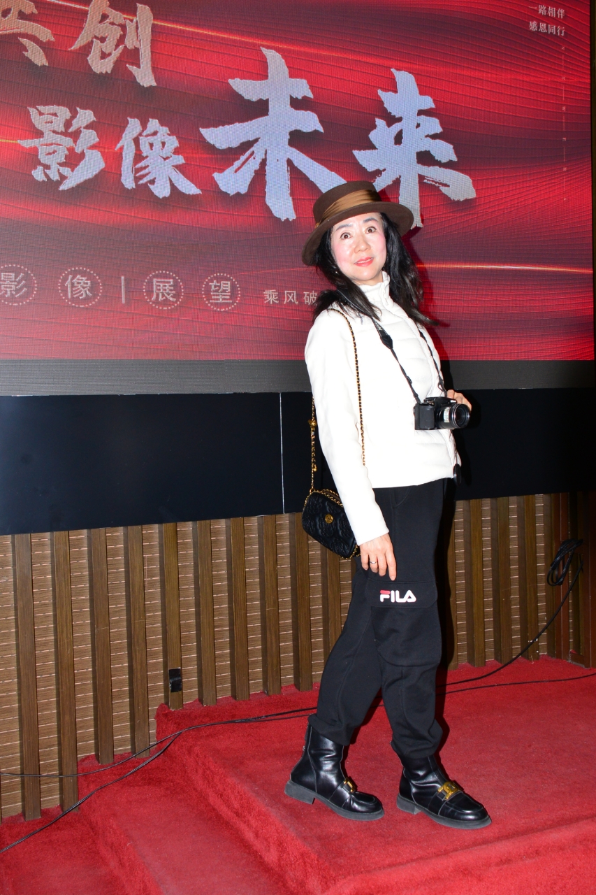 胡京老师领队打卡2024年11月22日冬至参加北京依玛铂金EOS俱乐部年度盛典现场留影与您共享！（七）（图119）