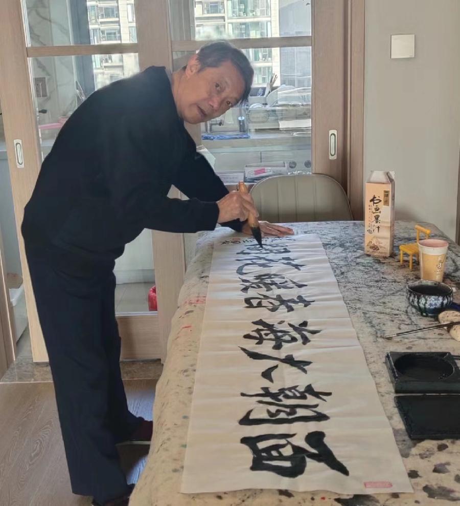 方舟：铁石朗诵《你就是我心中唯一的那片海》海外头条（图6）