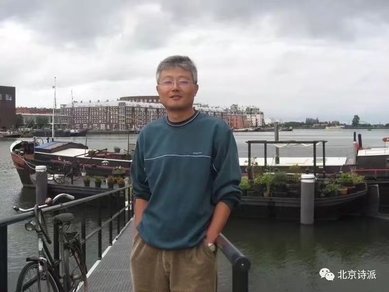 刘文旋：《彩色的帽子》海外头条（图6）