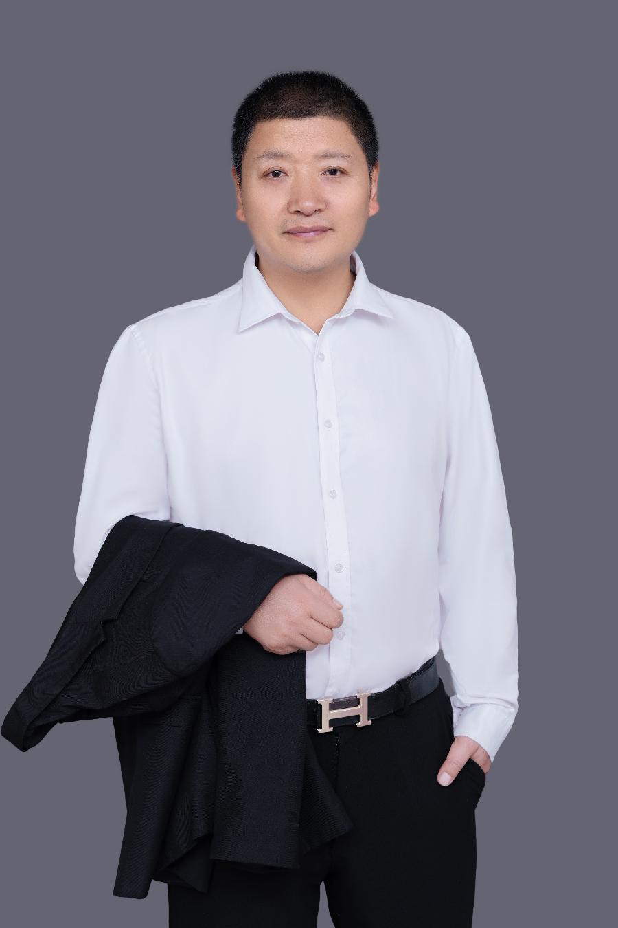 欧震：大兵朗诵《梦中的远方》海外头条（图10）