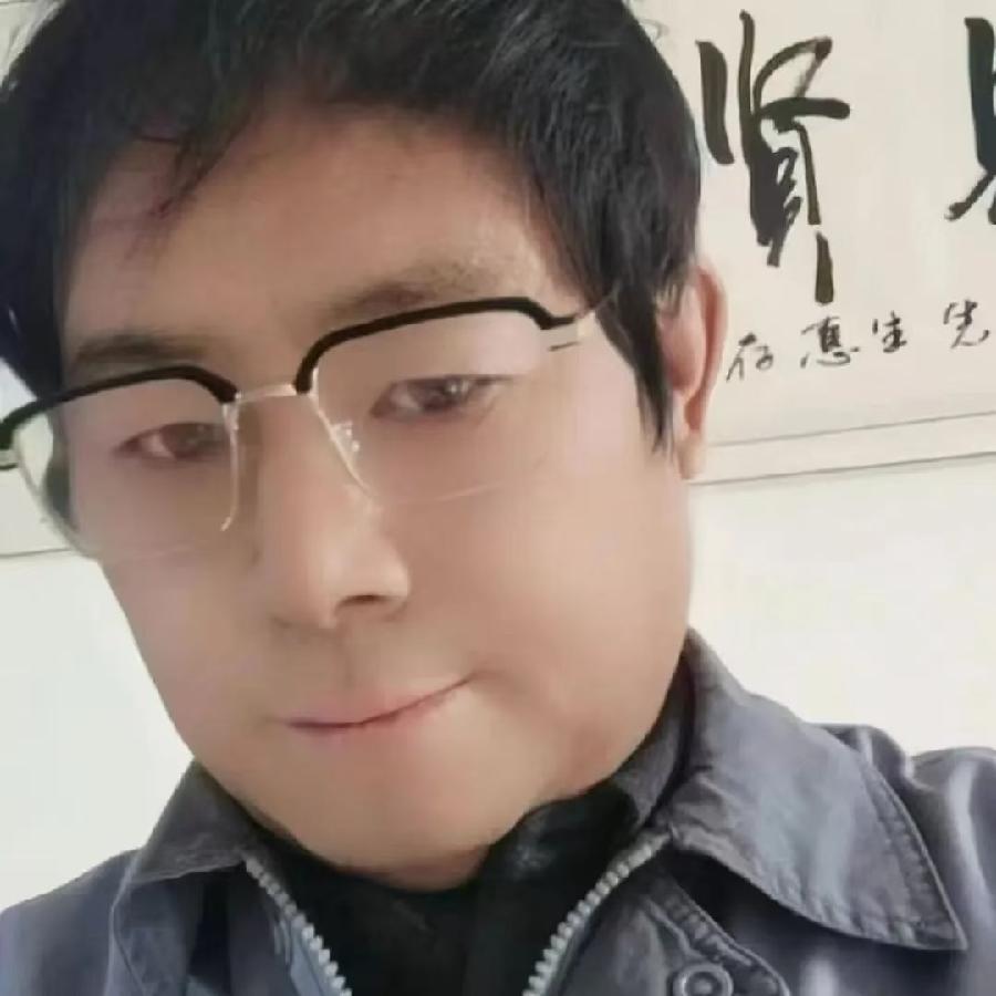 诵读作品【七律·无题】(华夏诗词文学社:总社长/郭申虎)金牌诵读主播/林欧(京港澳头条)