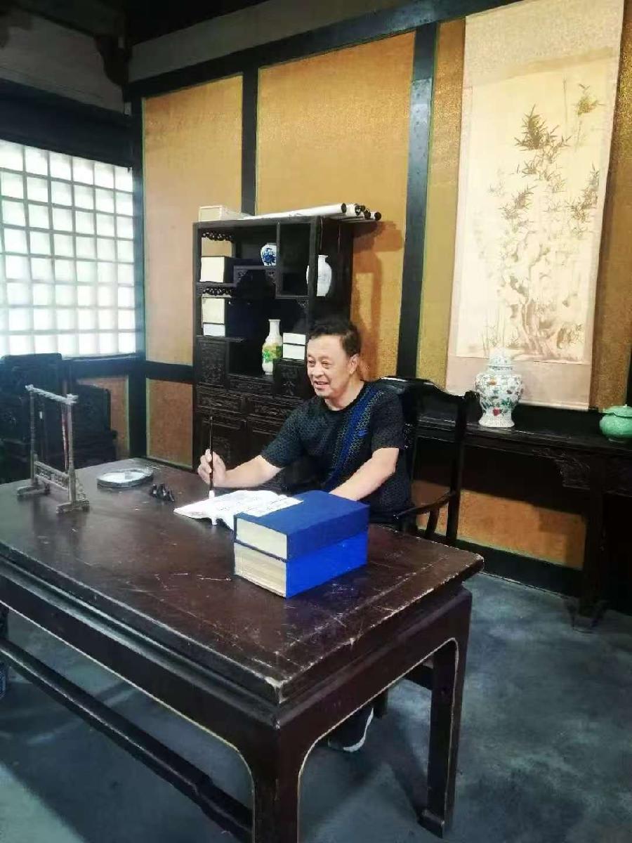 孙宝明 ：《冰雪胜境》及解析｜海外头条（图5）