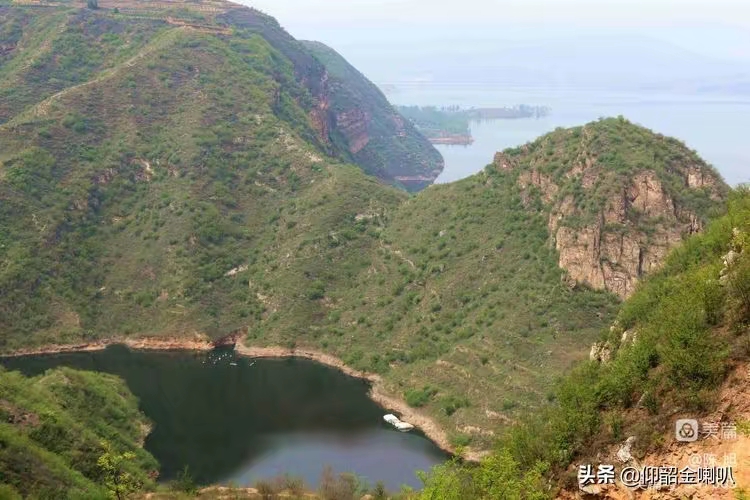 七律·元旦登山（文/韩满林）……莲叶之珠文学社