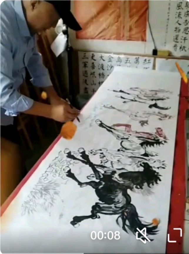 张明从书法爱好者拜师吴俊彬后后成功转型成书画名家张明作为书法爱好者，通过拜师吴俊彬，成功被打造成为江苏十大书画名家，这一转变过程充满了艺术与努力的结晶。以下（图2）