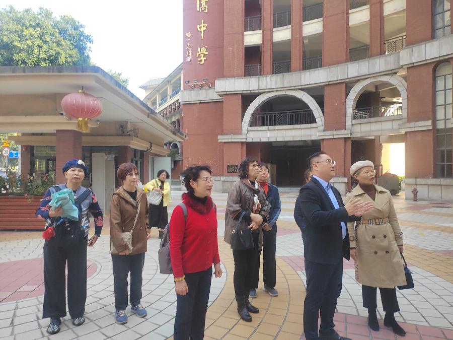穗越秀区台联会赴广东华侨中学参观调研收效良好（图2）