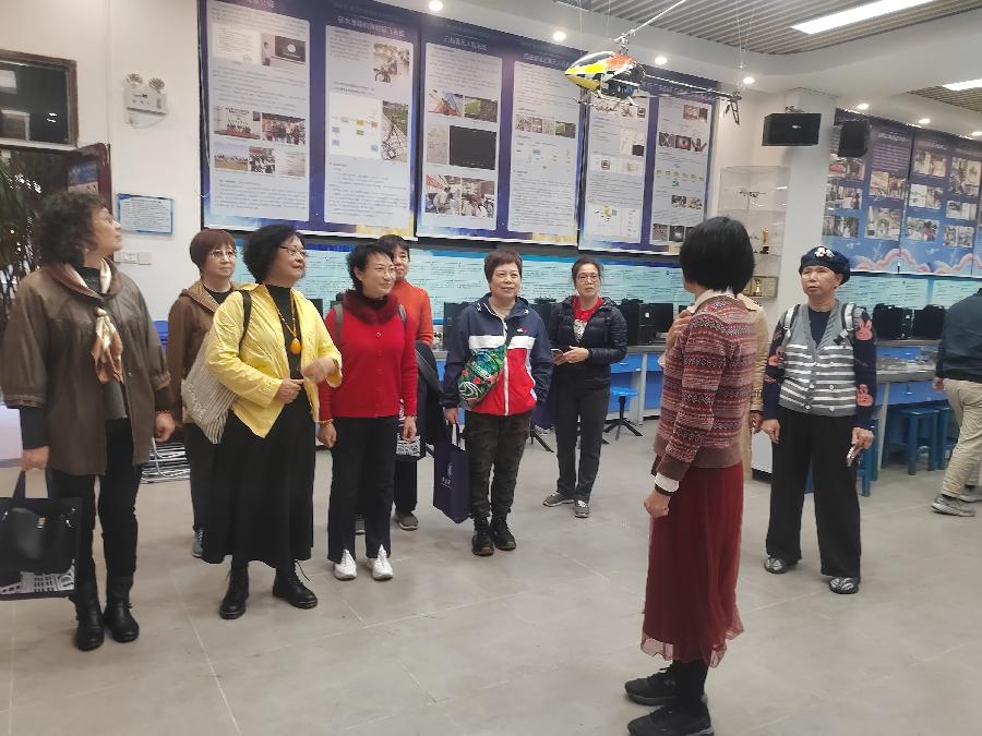 穗越秀区台联会赴广东华侨中学参观调研收效良好（图16）