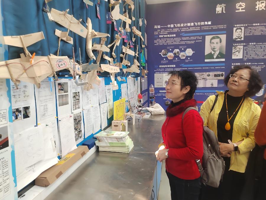穗越秀区台联会赴广东华侨中学参观调研收效良好（图19）