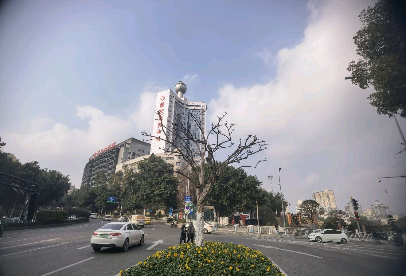 「散文」迎着暖阳逛新城（图5）